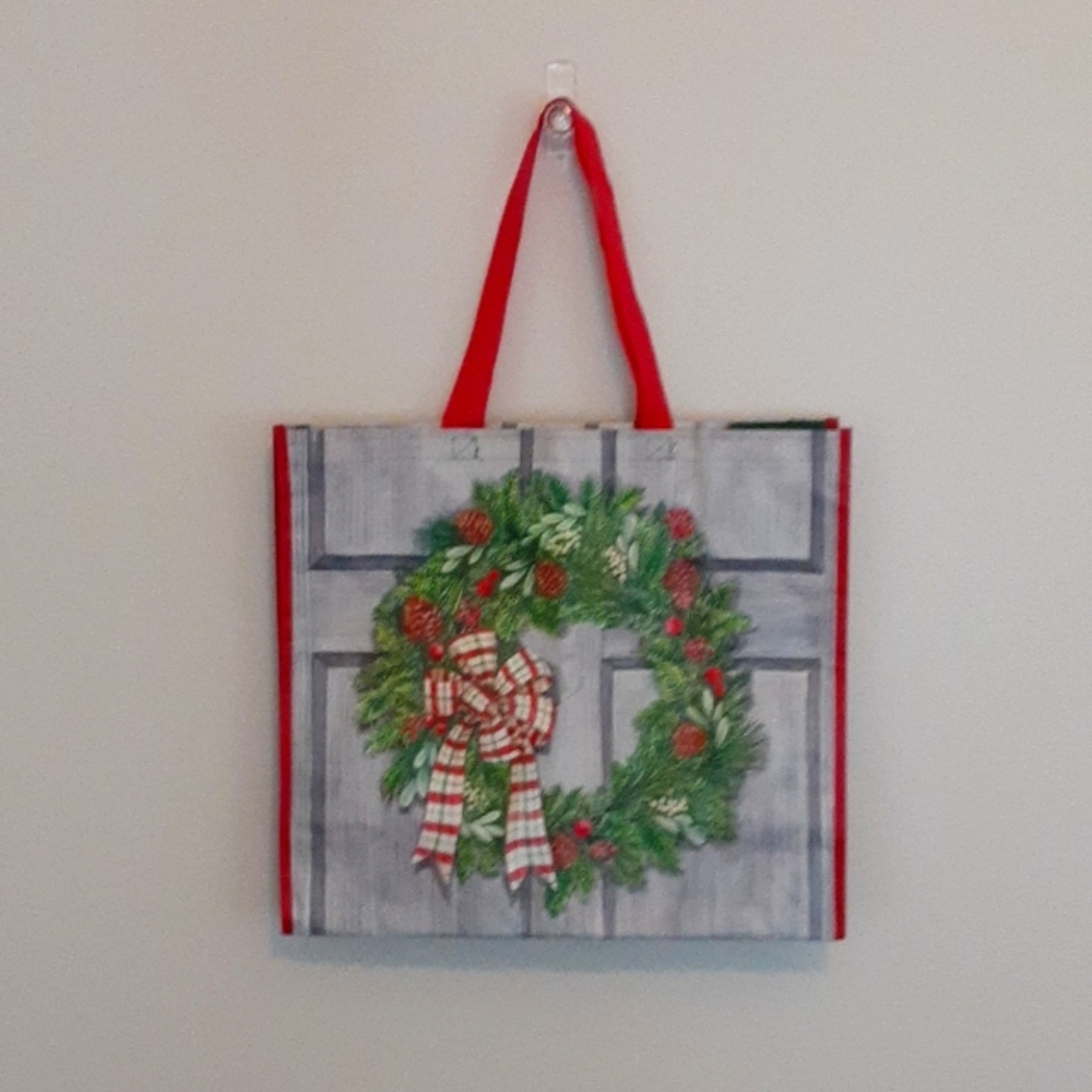 HomeGoods Reusable Holiday Tote